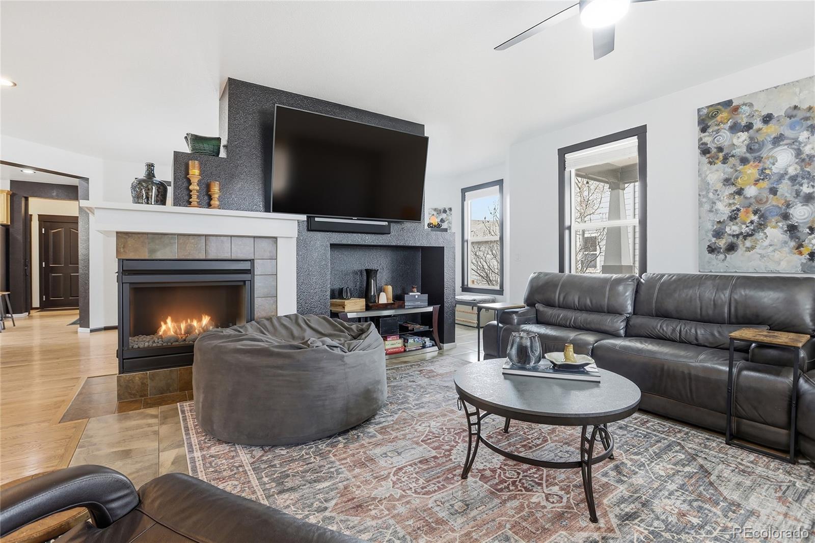 MLS Image #3 for 10059  southlawn circle,commerce city, Colorado