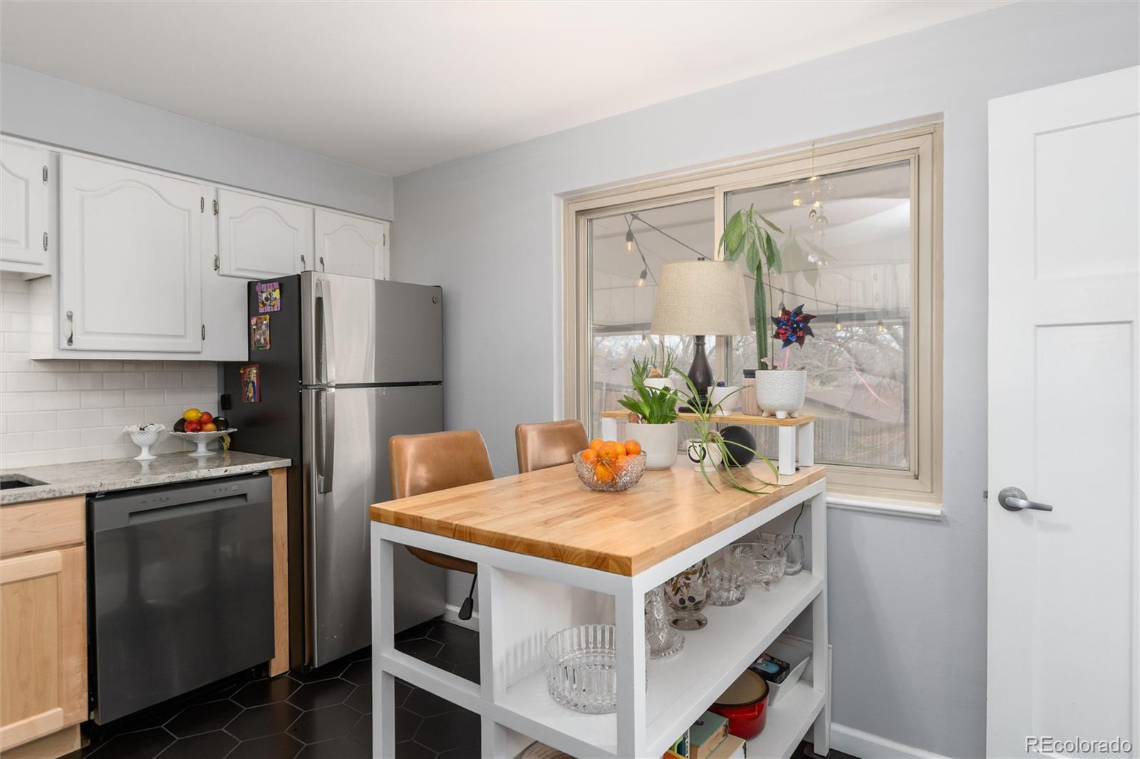 MLS Image #10 for 7084  newland street,arvada, Colorado