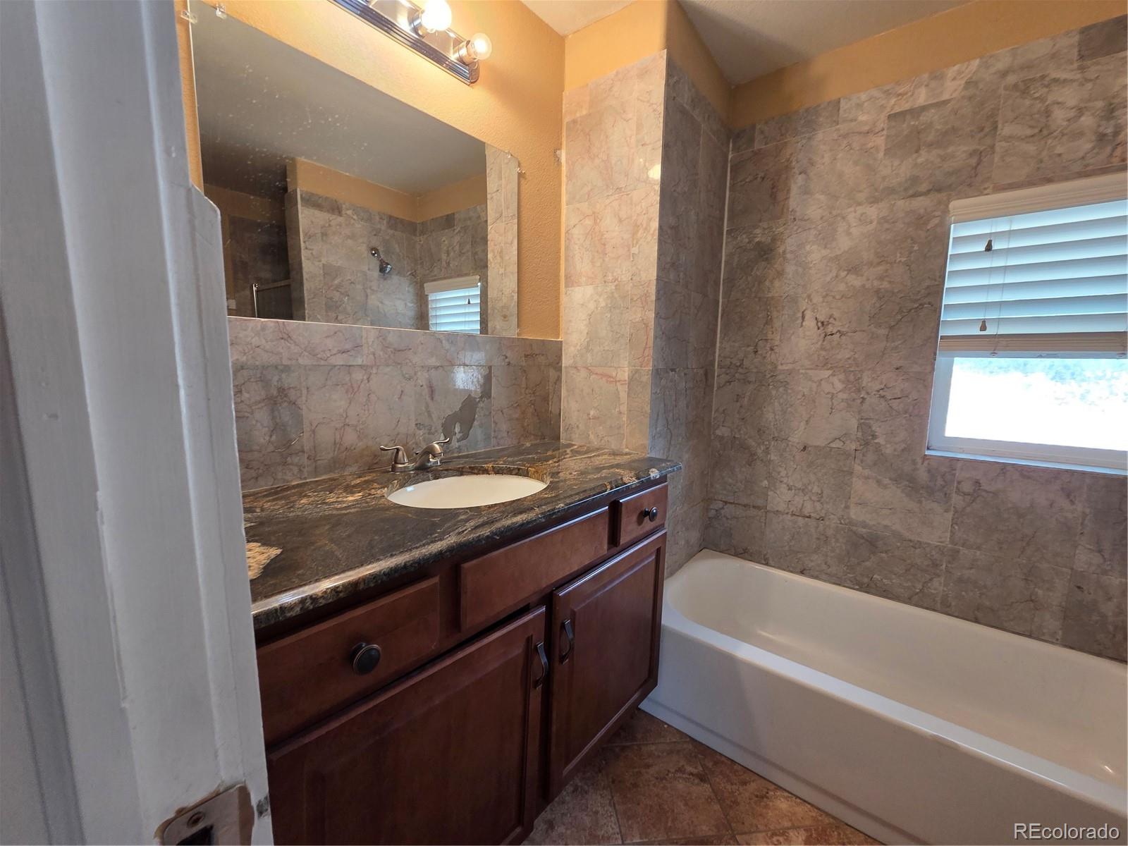 MLS Image #3 for 2561 w dartmouth avenue,denver, Colorado