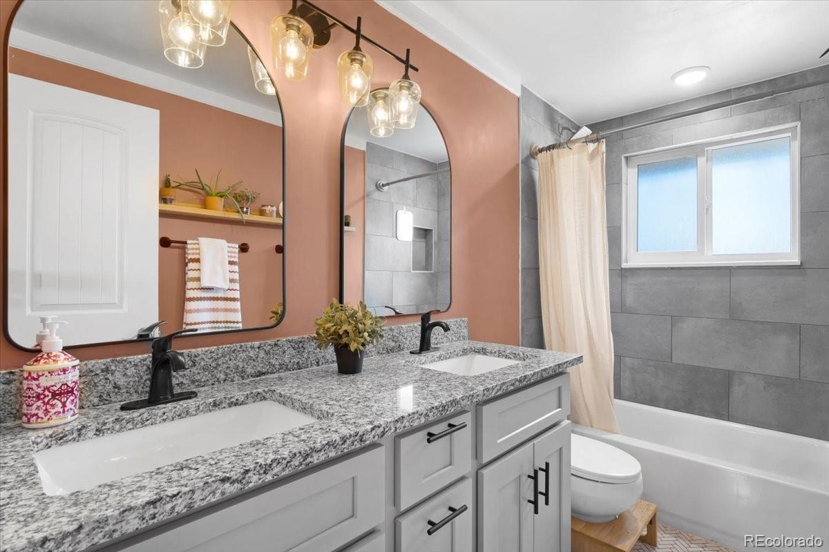 MLS Image #11 for 3921 s hazel court,englewood, Colorado
