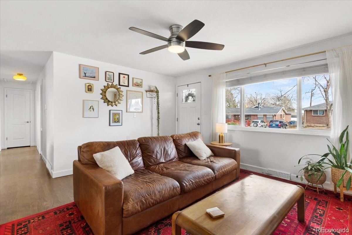 MLS Image #29 for 3921 s hazel court,englewood, Colorado