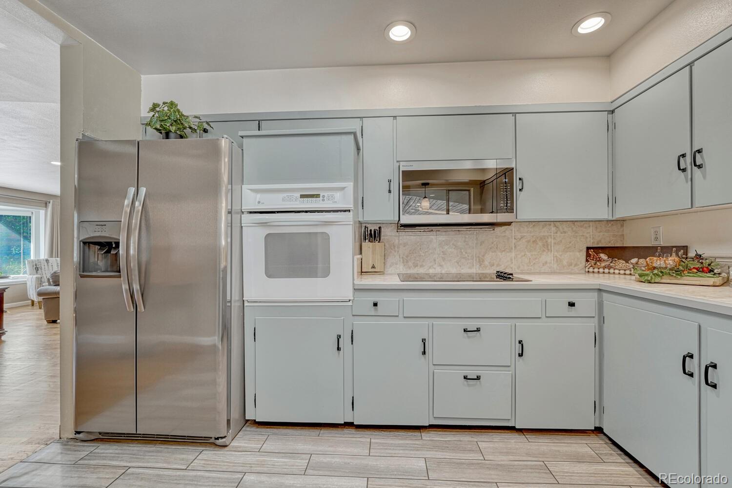 MLS Image #11 for 2443  clarkson drive,colorado springs, Colorado