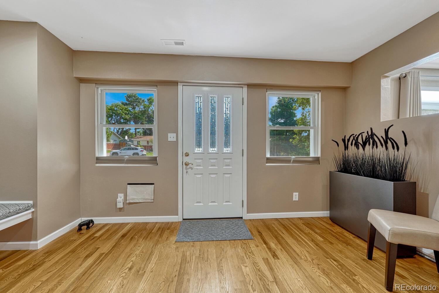 MLS Image #4 for 2443  clarkson drive,colorado springs, Colorado