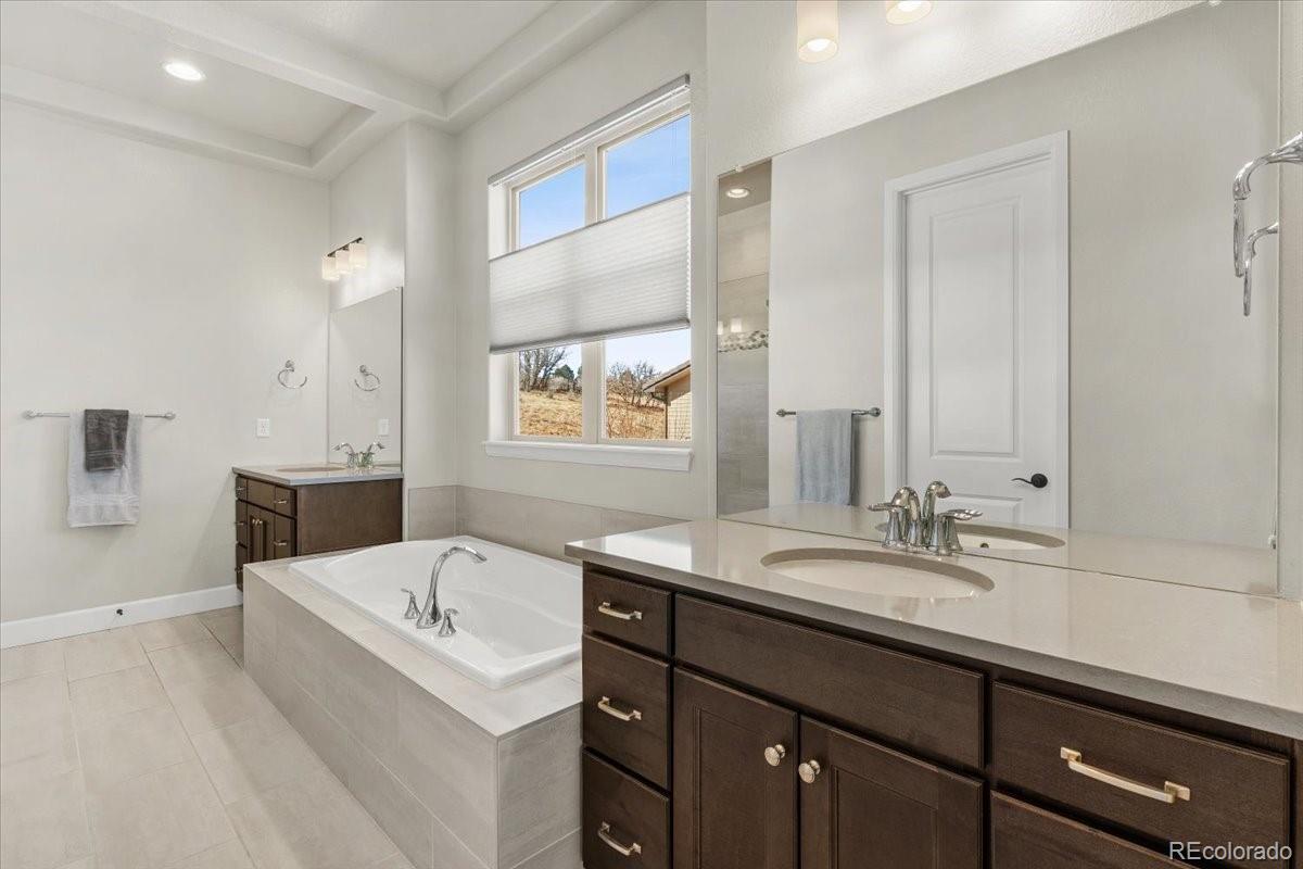MLS Image #23 for 6218  woodbine way,littleton, Colorado