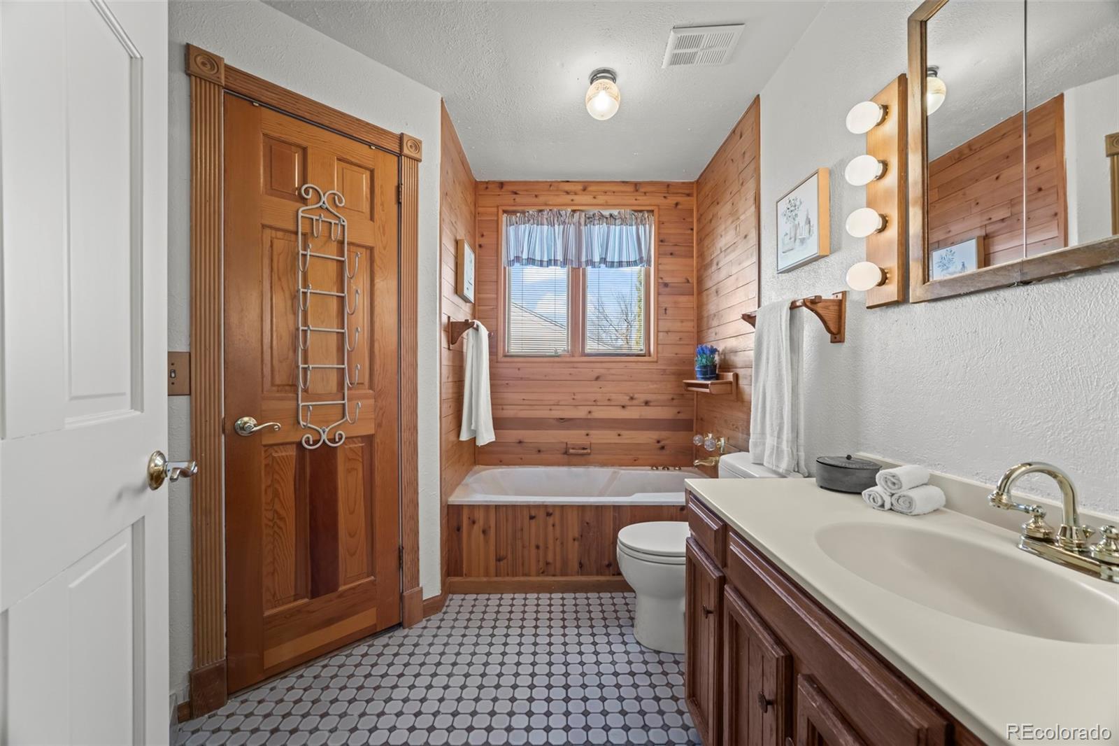 MLS Image #19 for 7443  benton street,arvada, Colorado