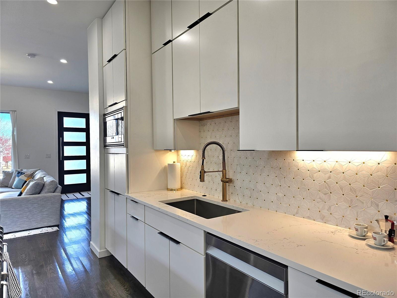 MLS Image #8 for 4900 w 17th avenue,denver, Colorado