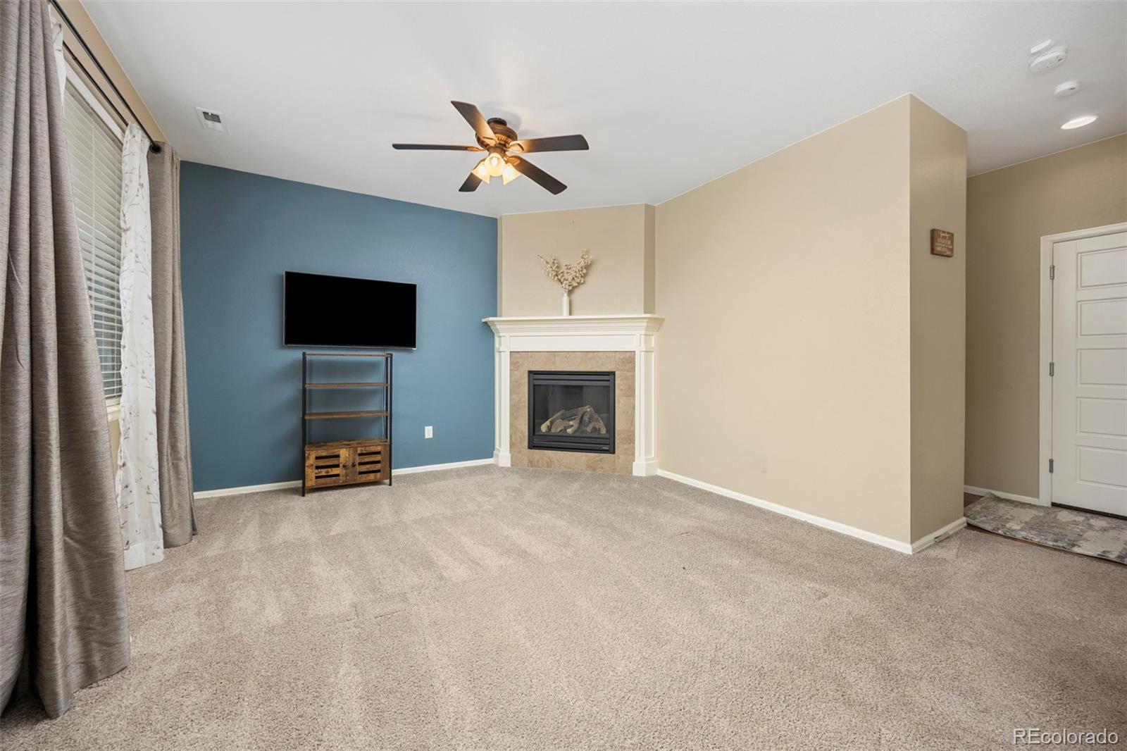 MLS Image #11 for 123 n jamestown way,aurora, Colorado