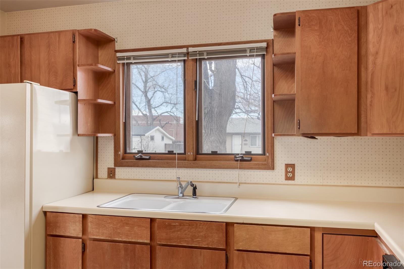 MLS Image #12 for 4301 e lasalle place,denver, Colorado