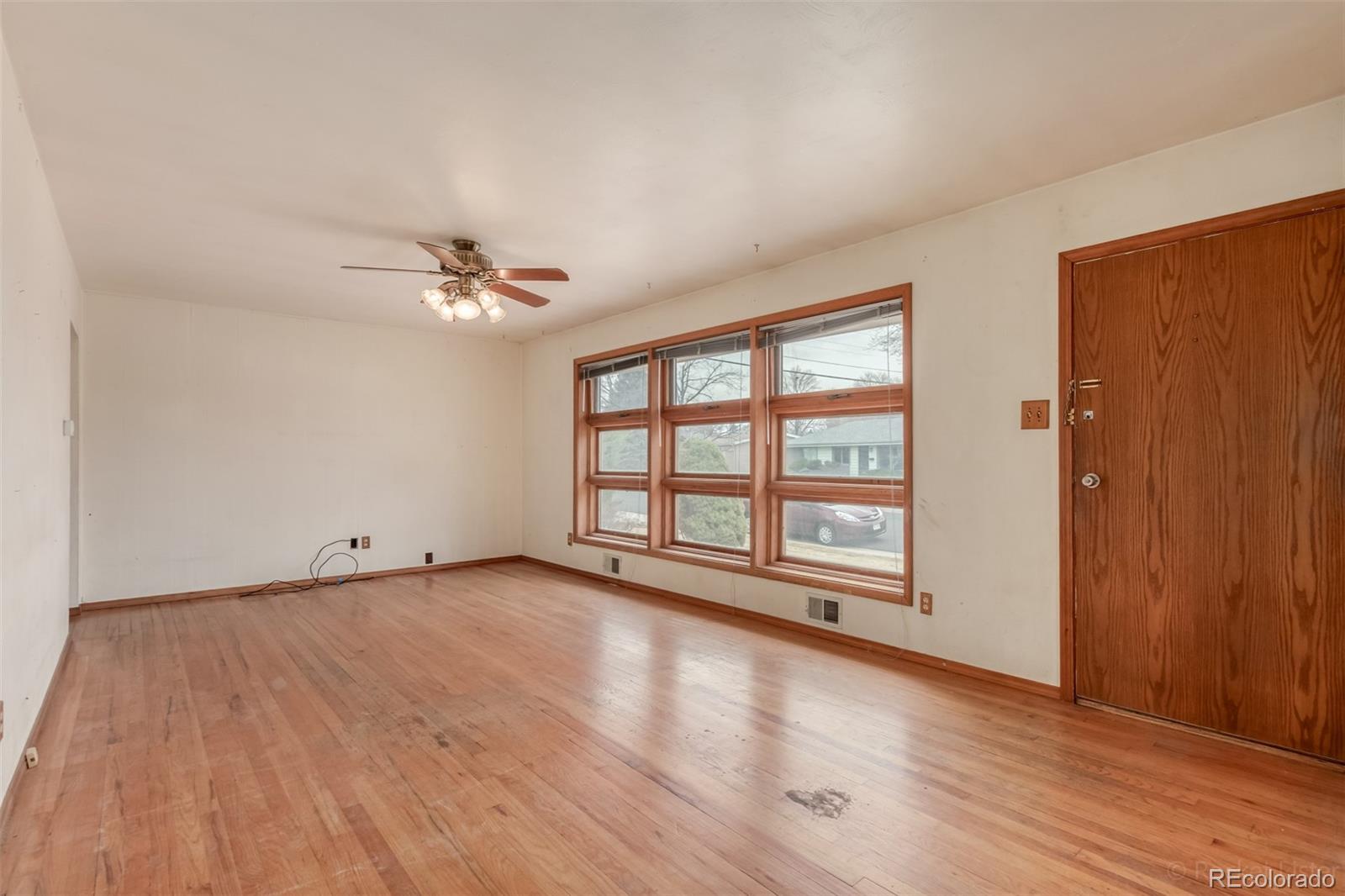 MLS Image #3 for 4301 e lasalle place,denver, Colorado