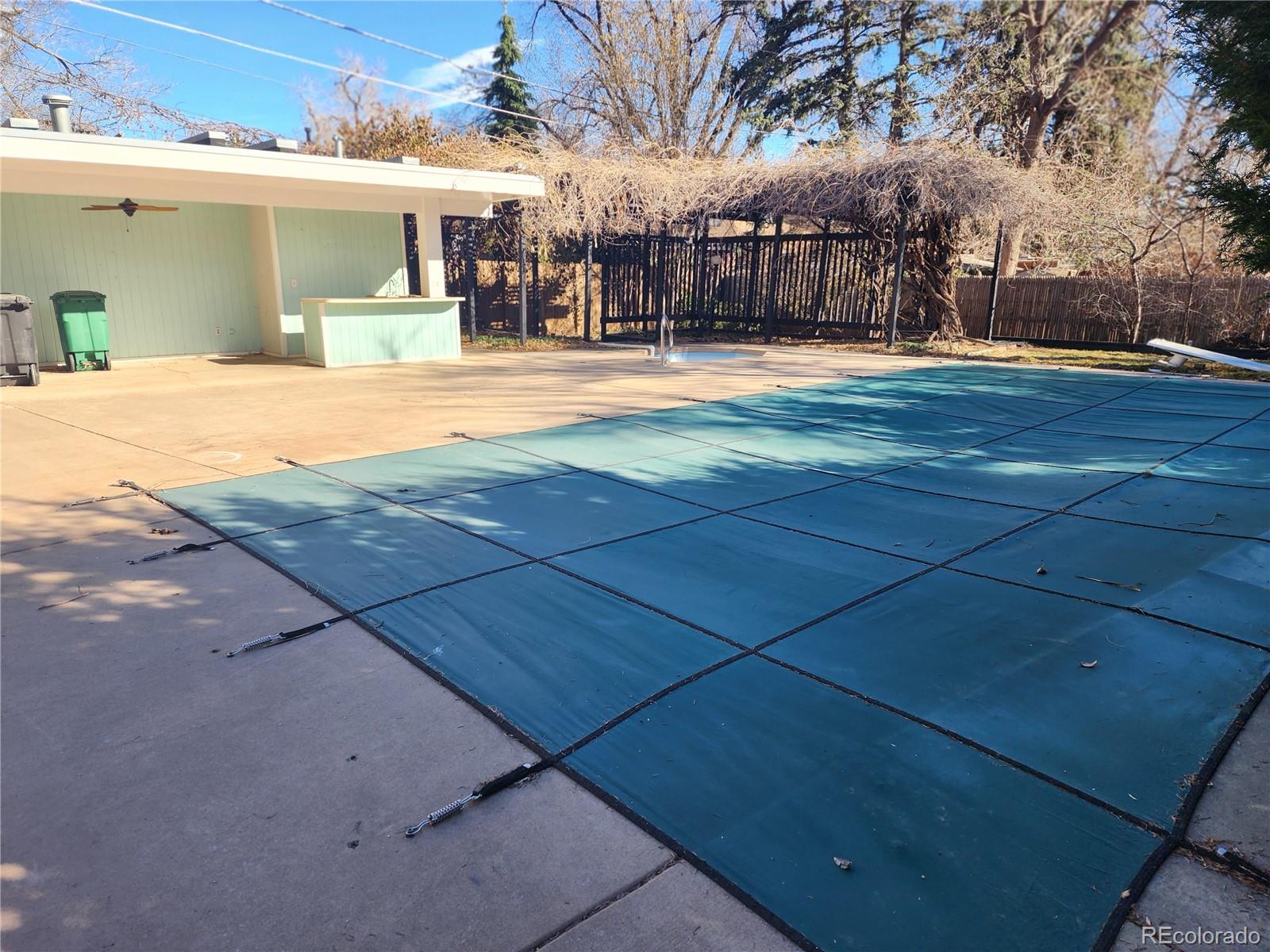 MLS Image #11 for 5220 e 17th avenue parkway,denver, Colorado