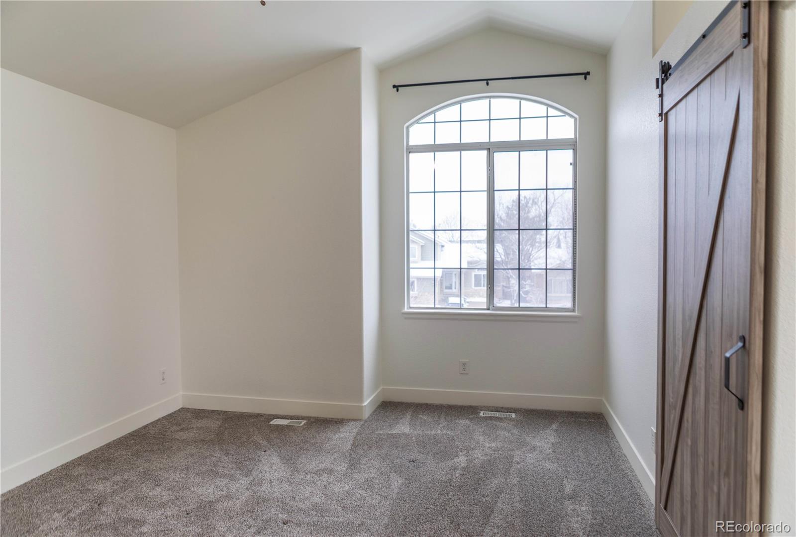 MLS Image #13 for 9980  deer creek court,highlands ranch, Colorado