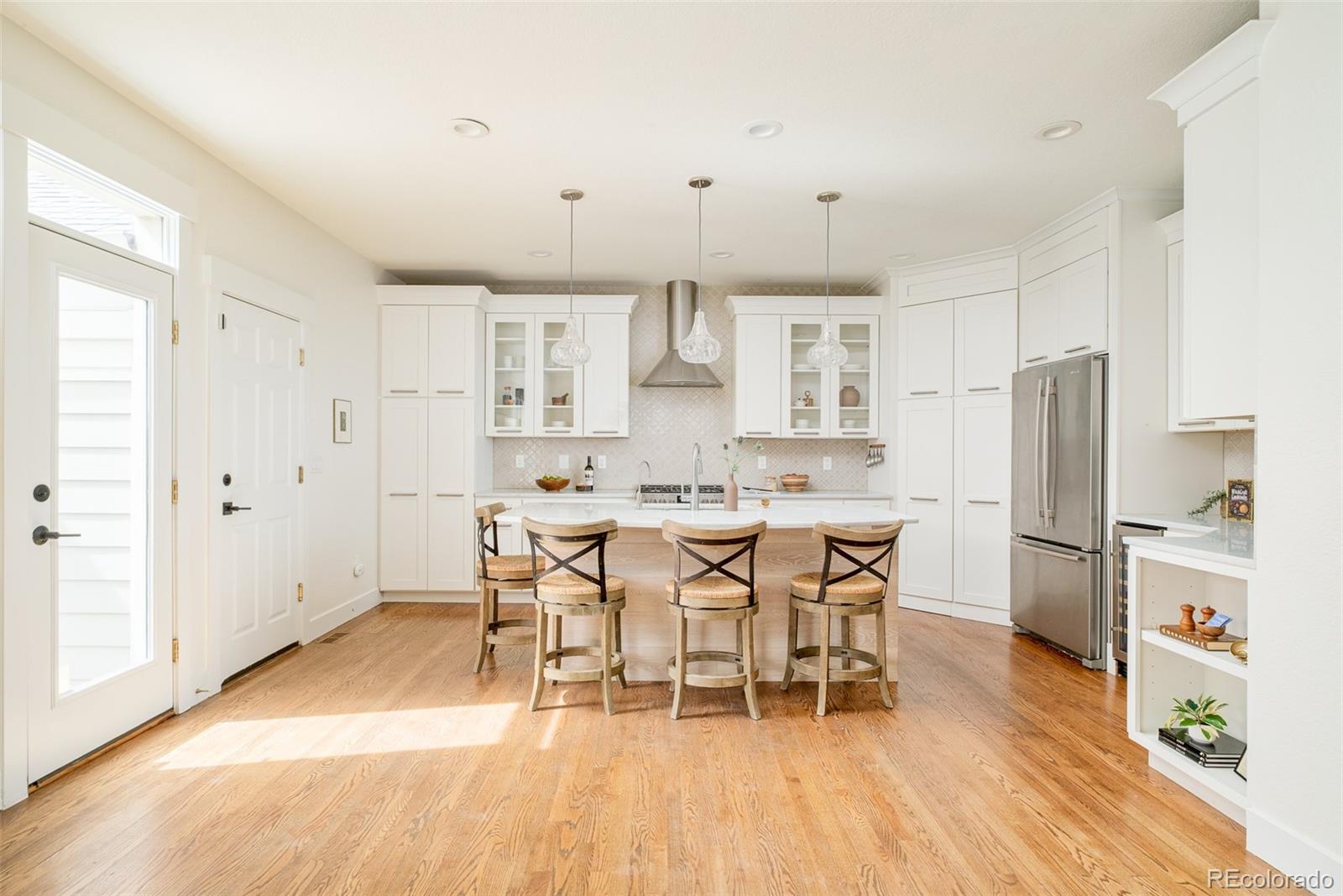 MLS Image #11 for 8206 e 28th drive,denver, Colorado
