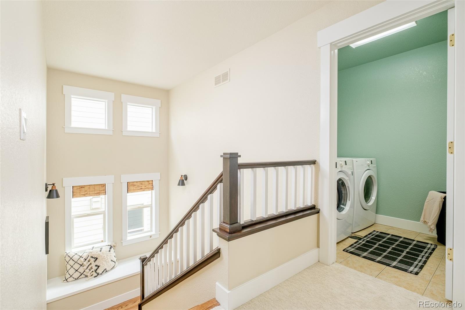 MLS Image #18 for 8206 e 28th drive,denver, Colorado