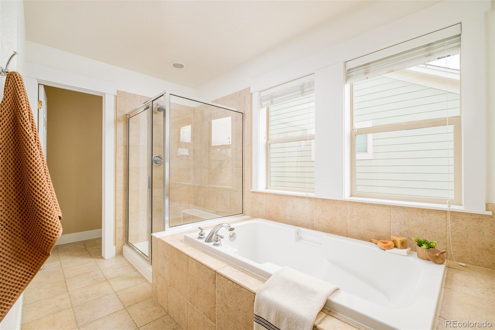 MLS Image #26 for 8206 e 28th drive,denver, Colorado