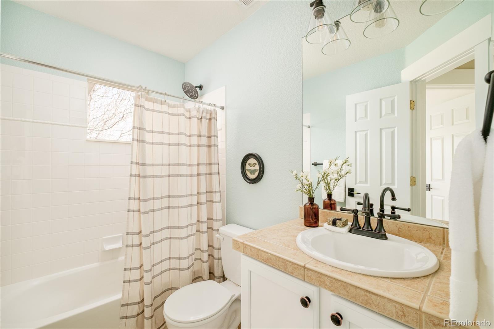 MLS Image #31 for 8206 e 28th drive,denver, Colorado