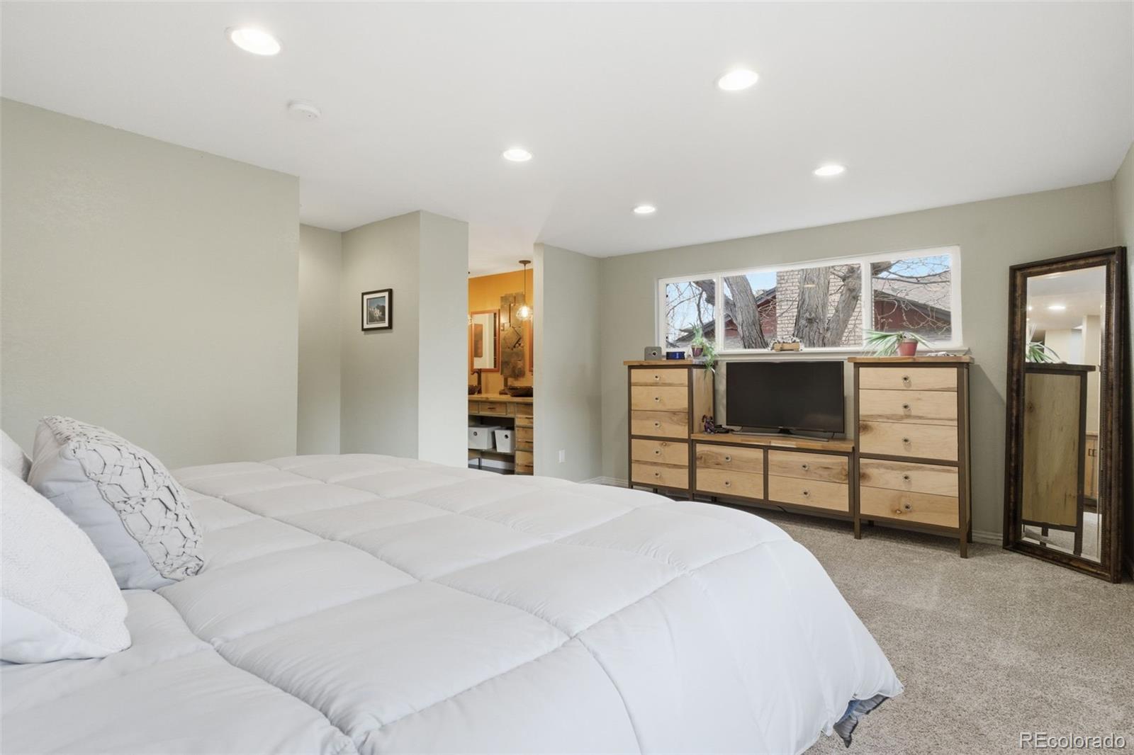 MLS Image #14 for 13737 w virginia drive,lakewood, Colorado