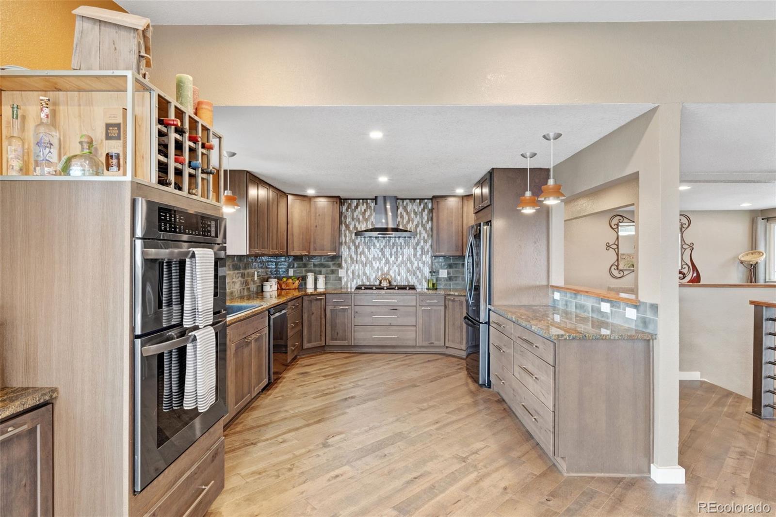 MLS Image #8 for 13737 w virginia drive,lakewood, Colorado