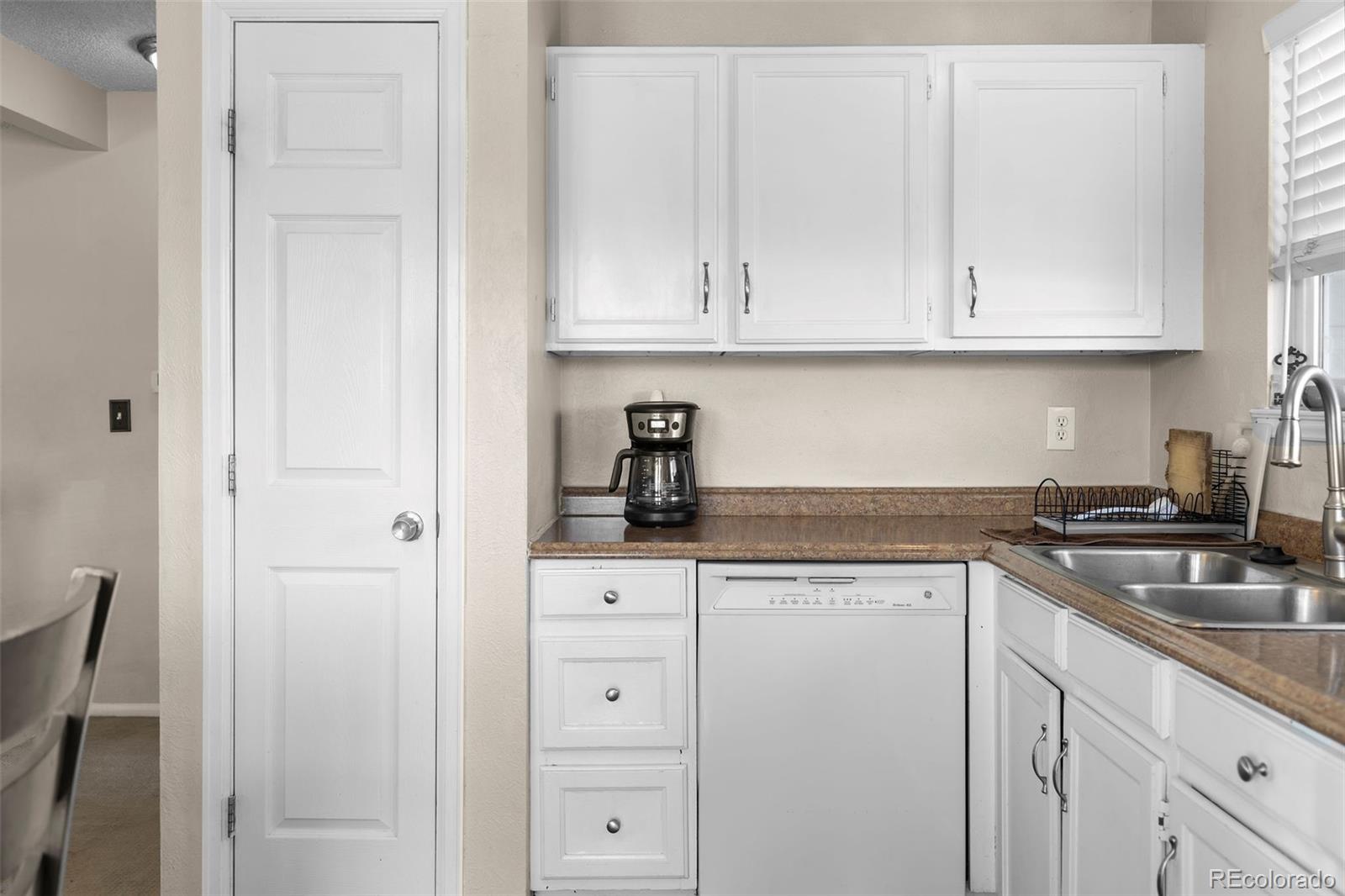 MLS Image #9 for 17997 e bethany place,aurora, Colorado