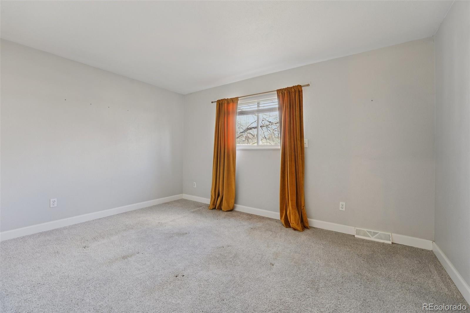 MLS Image #20 for 6426  zang court,arvada, Colorado