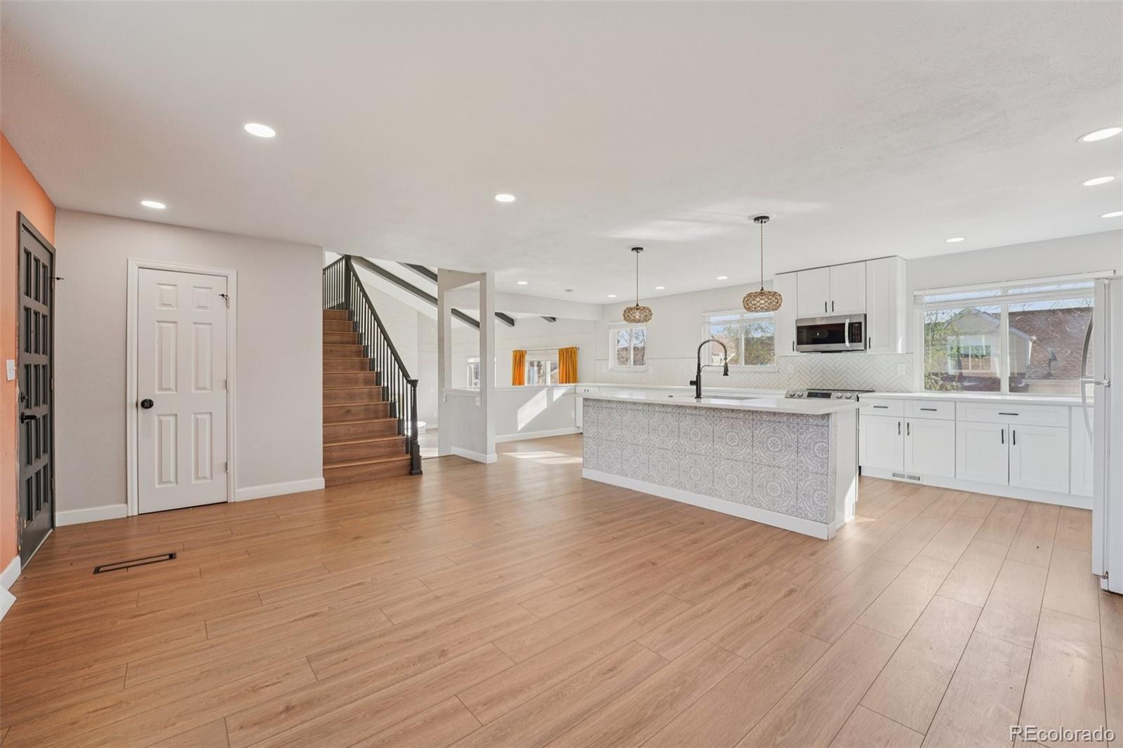 MLS Image #8 for 6426  zang court,arvada, Colorado