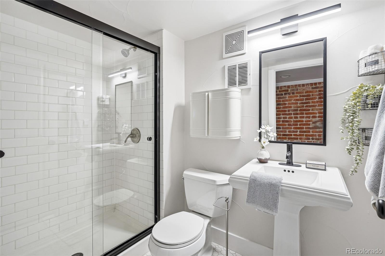 MLS Image #35 for 2346  fairfax street,denver, Colorado