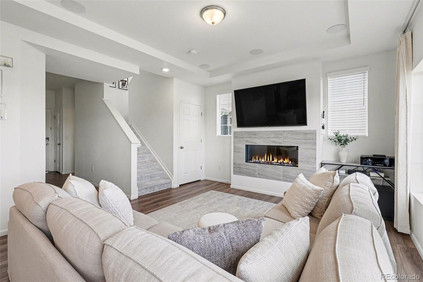 MLS Image #6 for 1049  larkspur drive,erie, Colorado
