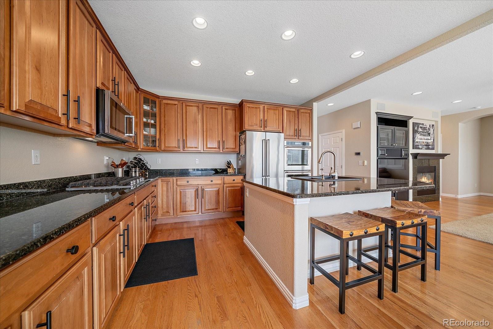 MLS Image #10 for 10811  chadsworth point,highlands ranch, Colorado