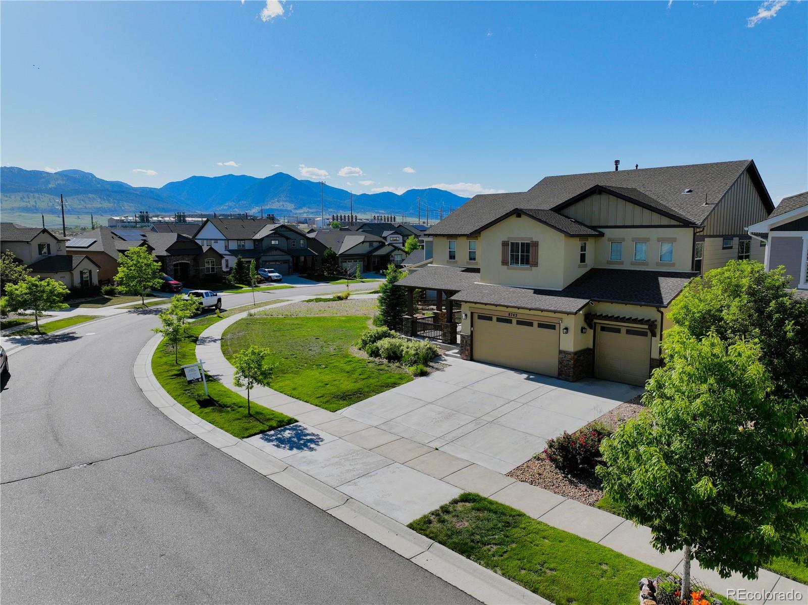 MLS Image #4 for 8742  flattop street,arvada, Colorado