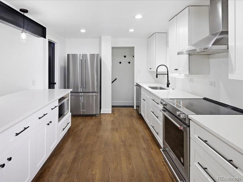 MLS Image #13 for 2918 s ogden street,englewood, Colorado