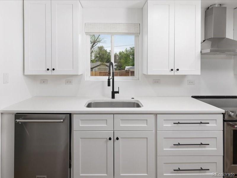 MLS Image #16 for 2918 s ogden street,englewood, Colorado