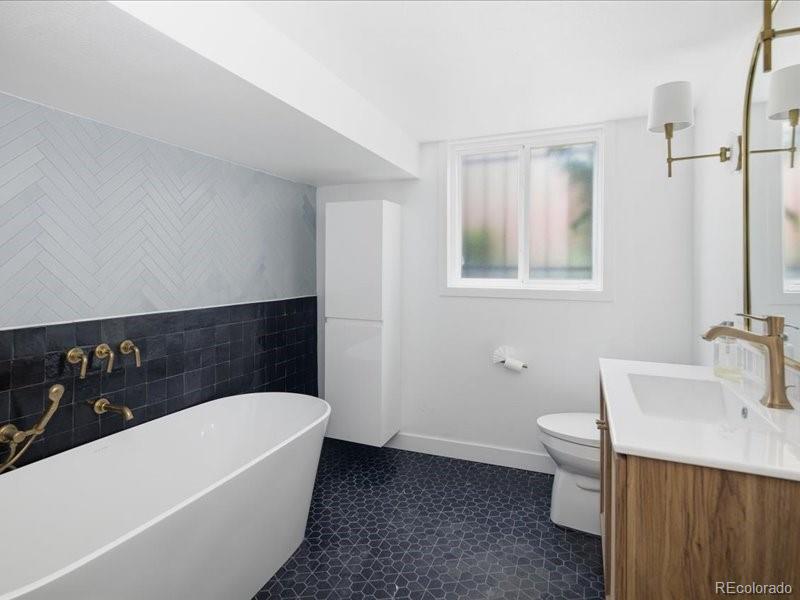MLS Image #35 for 2918 s ogden street,englewood, Colorado