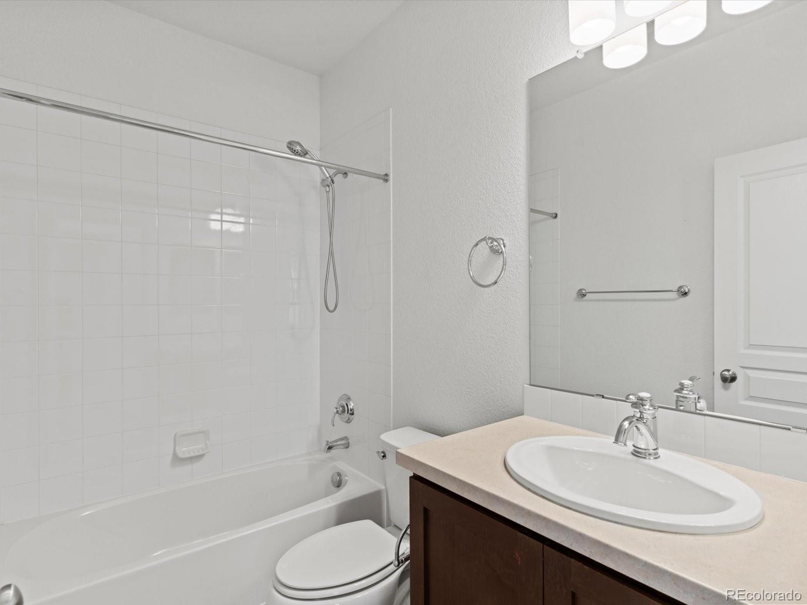 MLS Image #13 for 5079 n xenia street,denver, Colorado