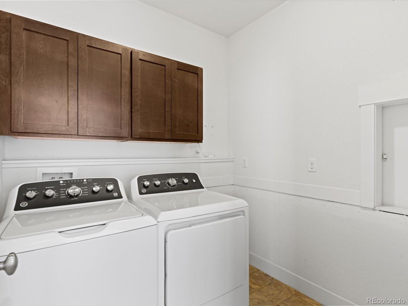 MLS Image #17 for 5079 n xenia street,denver, Colorado