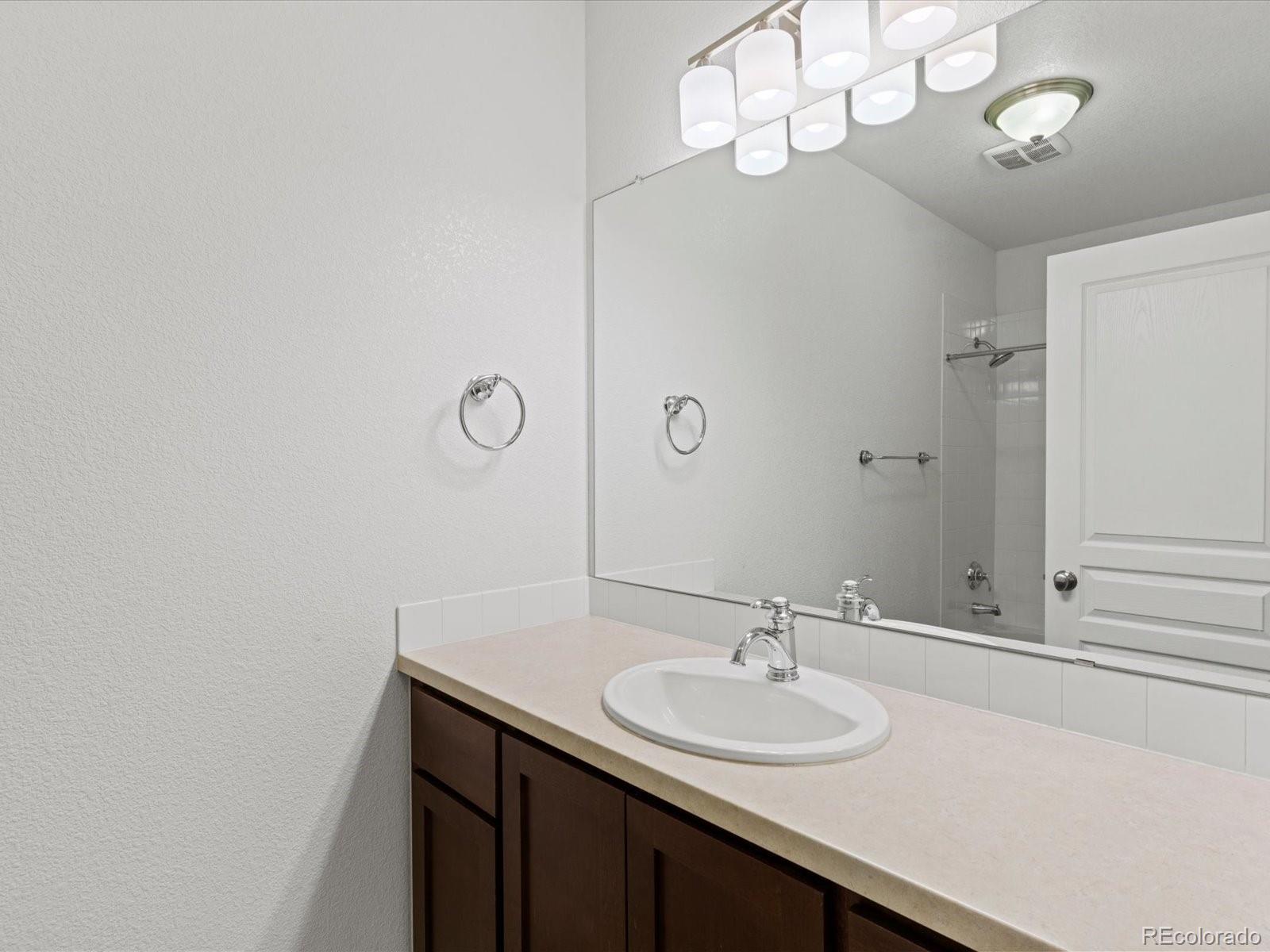 MLS Image #22 for 5079 n xenia street,denver, Colorado