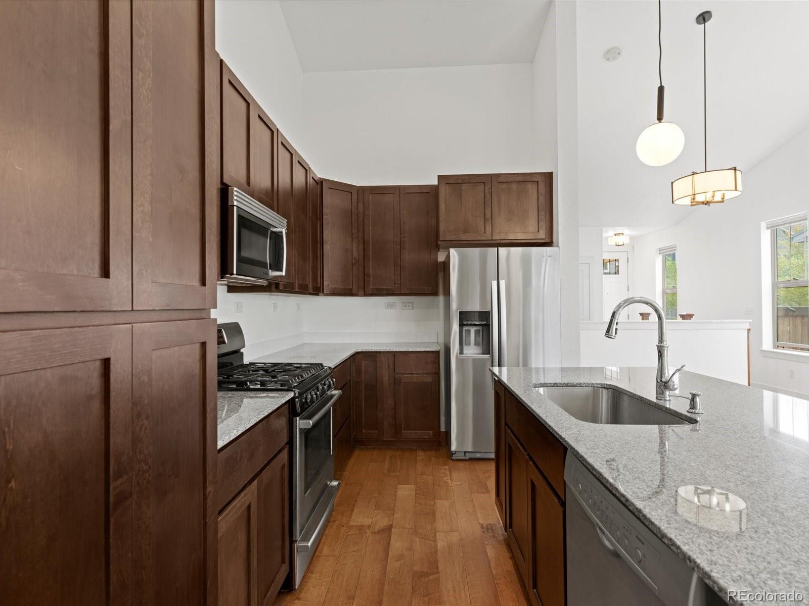MLS Image #5 for 5079 n xenia street,denver, Colorado