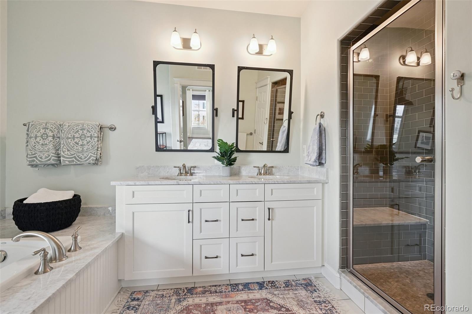 MLS Image #17 for 5063  valentia street,denver, Colorado
