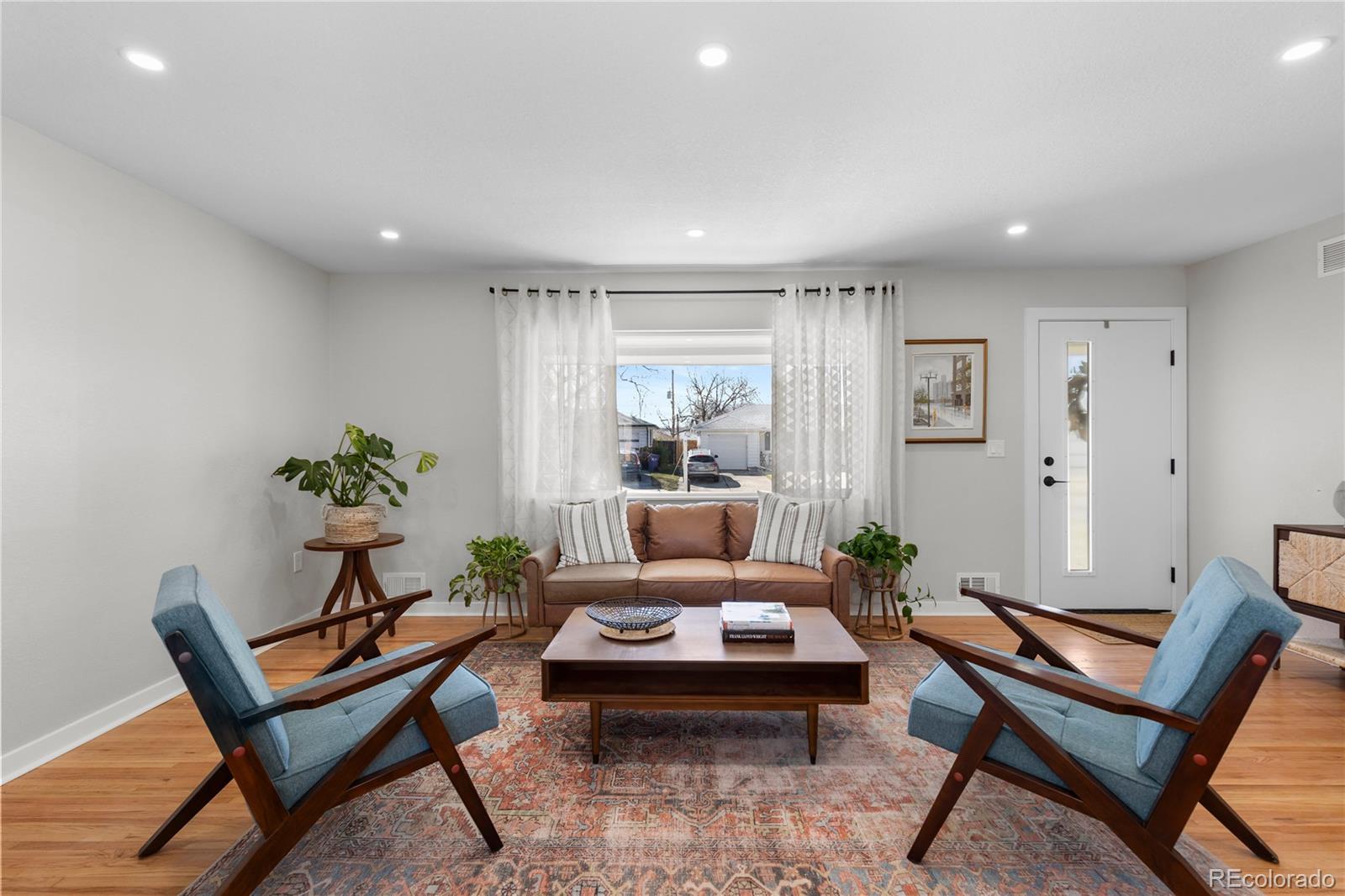 MLS Image #14 for 1742 s forest street,denver, Colorado