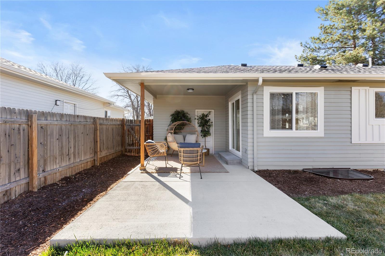 MLS Image #46 for 1742 s forest street,denver, Colorado