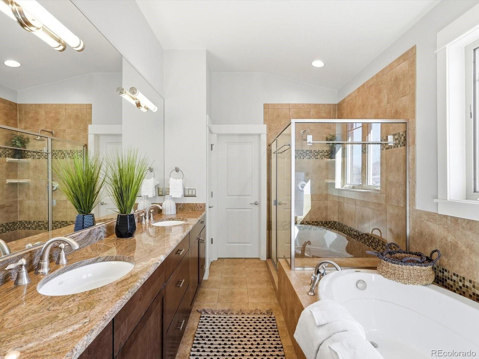 MLS Image #27 for 758 s washington street,denver, Colorado