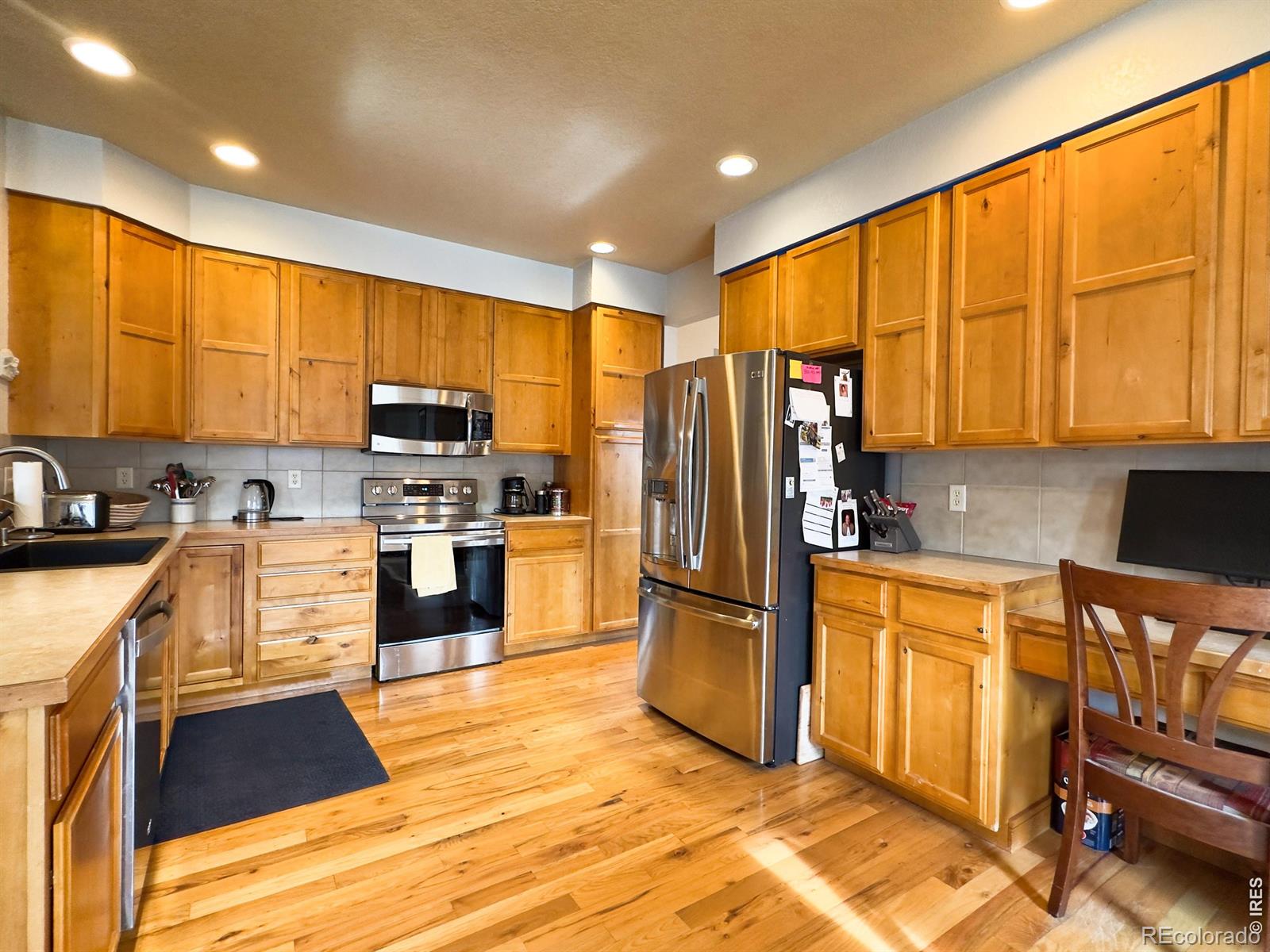 MLS Image #10 for 4133  center gate court,fort collins, Colorado