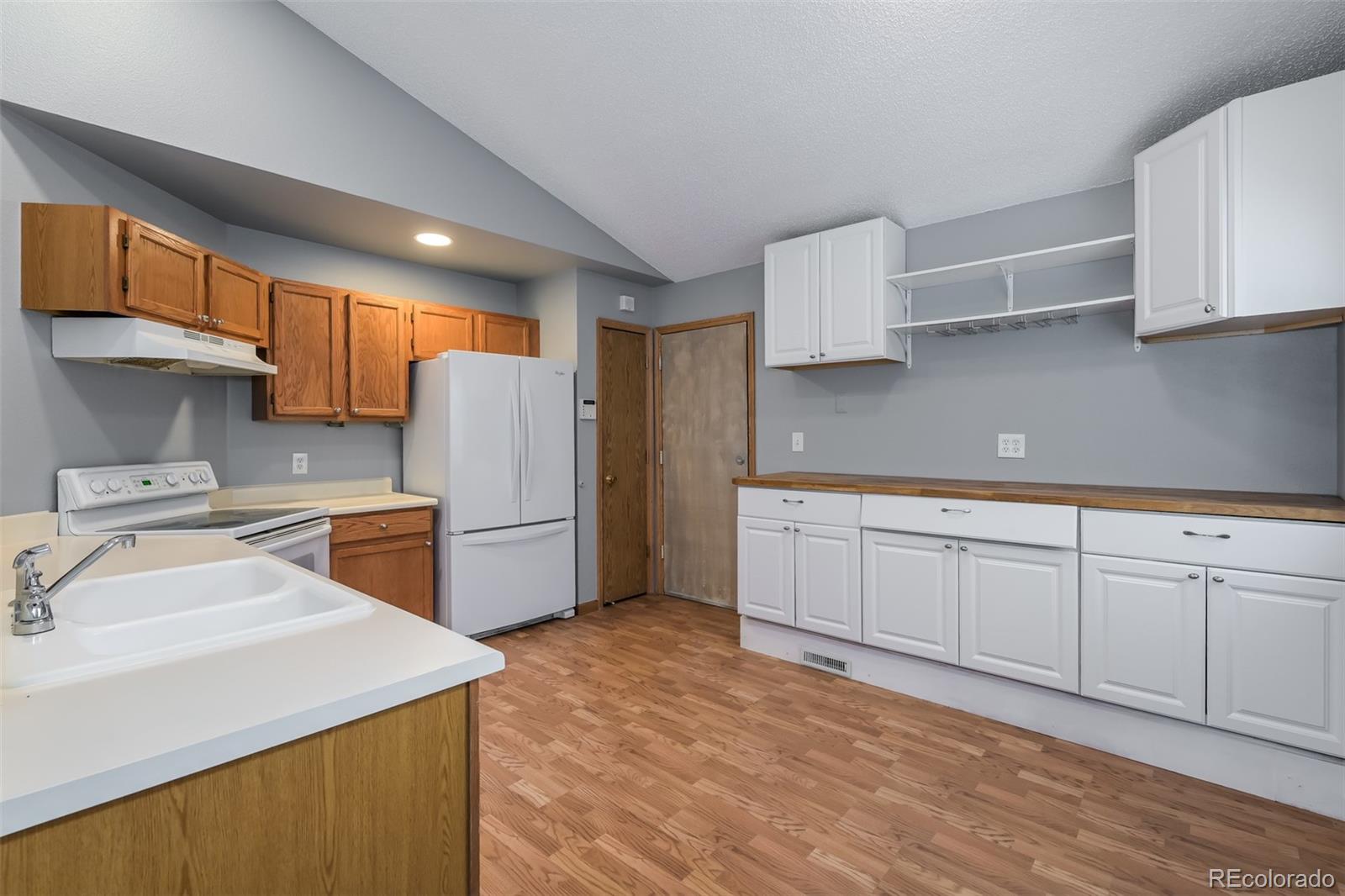 MLS Image #7 for 4063 s himalaya way,aurora, Colorado