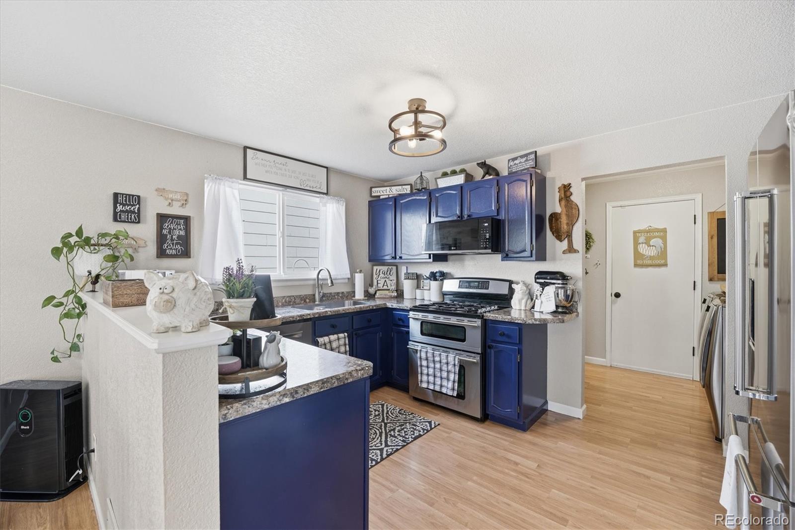 MLS Image #10 for 5689 s youngfield way,littleton, Colorado