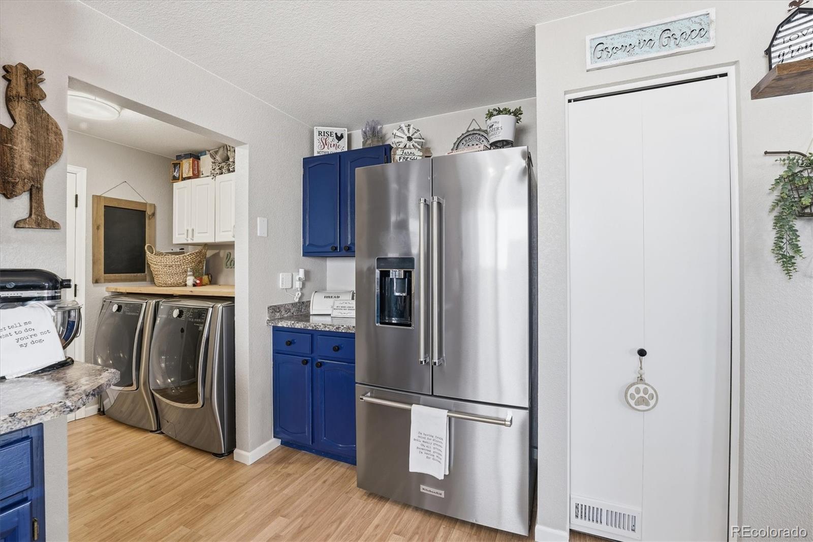 MLS Image #12 for 5689 s youngfield way,littleton, Colorado