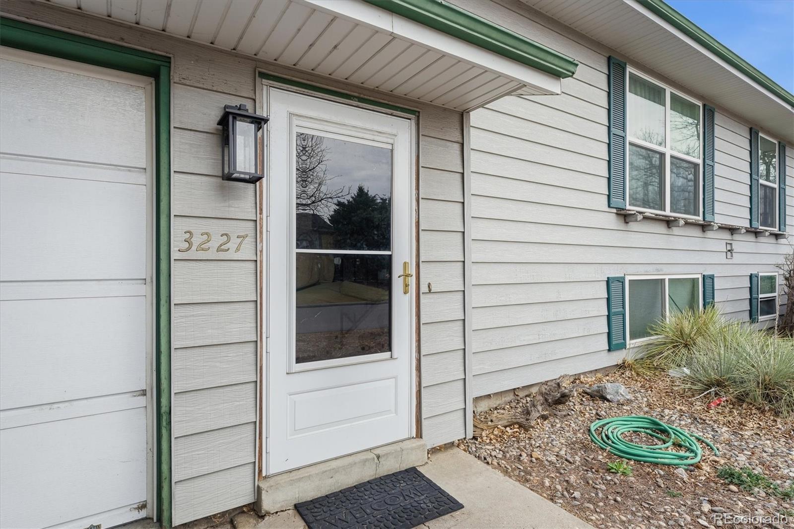 MLS Image #2 for 3227 s hoyt way,lakewood, Colorado