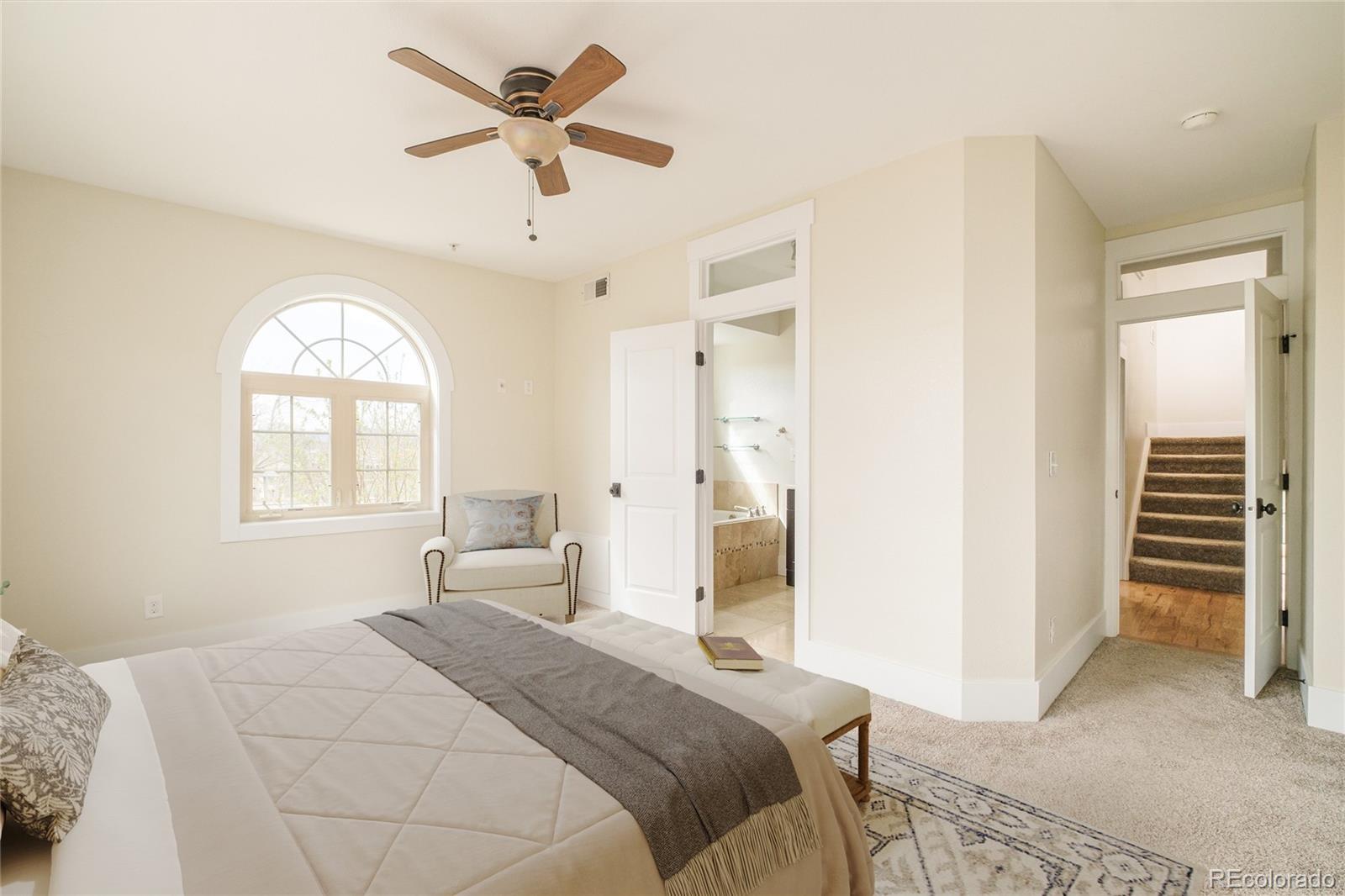 MLS Image #15 for 942 s pearl street 101,denver, Colorado