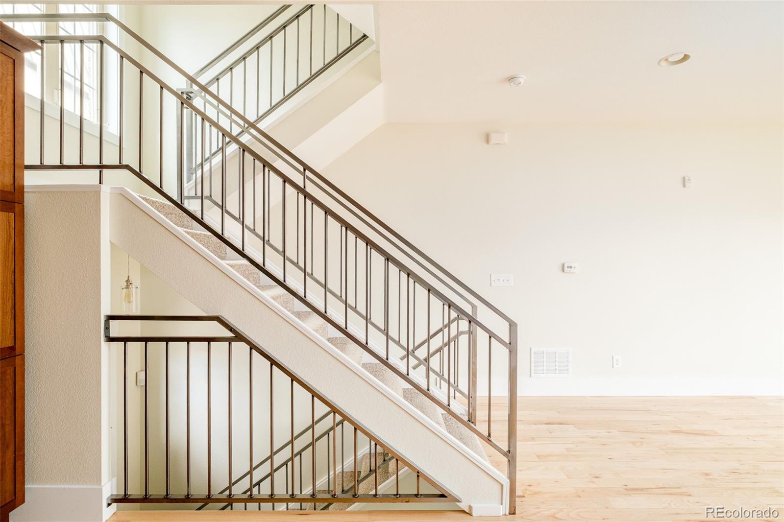 MLS Image #8 for 942 s pearl street 101,denver, Colorado