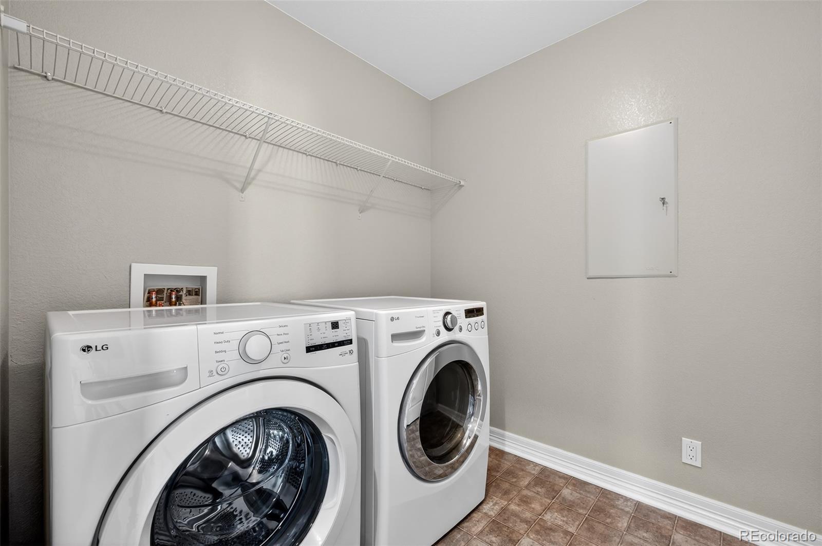 MLS Image #29 for 2389  verbena street,denver, Colorado