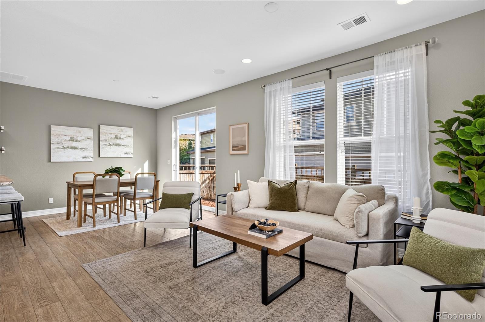 MLS Image #4 for 2389  verbena street,denver, Colorado