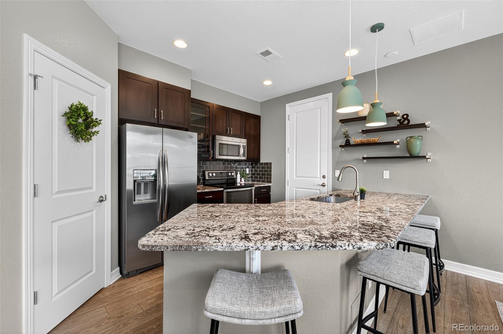 MLS Image #6 for 2389  verbena street,denver, Colorado