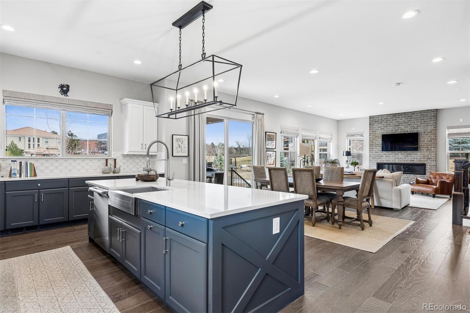 MLS Image #10 for 7003 e lake circle,centennial, Colorado